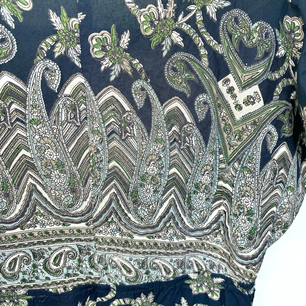 Paisley Print Empire Waist Women’s V-Neck Top M/L EUC - Picture 11 of 13